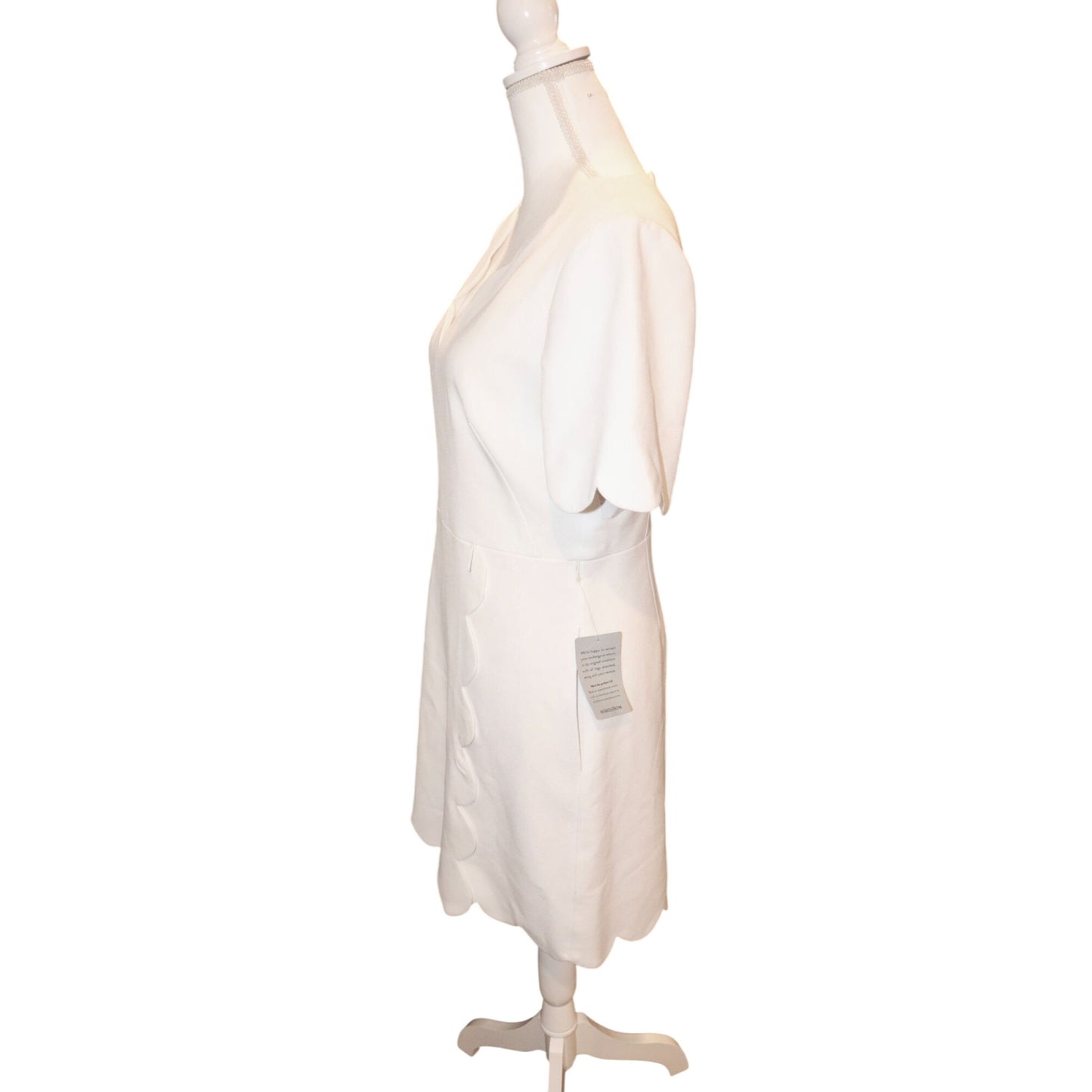 Eliza J Scalloped Hem Short Sleeve White Mini Dress, Size 6 NWT